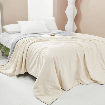 Lightweight Summer Comforter for Ultimate Nighttime Relief
