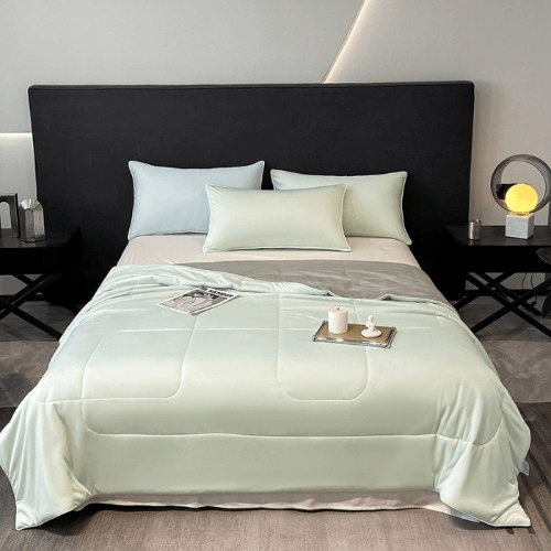 Lightweight Dual-Sided Cooling Blanket for Hot Nights