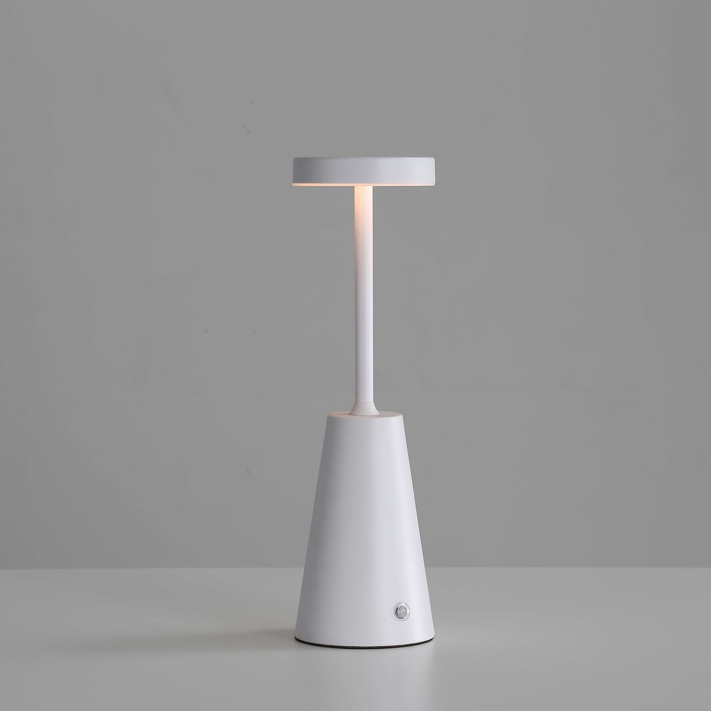 Dimmable Metal Table Lamp with Touch Control for Contemporary Spaces