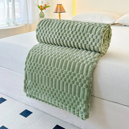 Cozy Fleece Blanket – Soft Milk Velour Throw for Sofa, Bed & Nursery