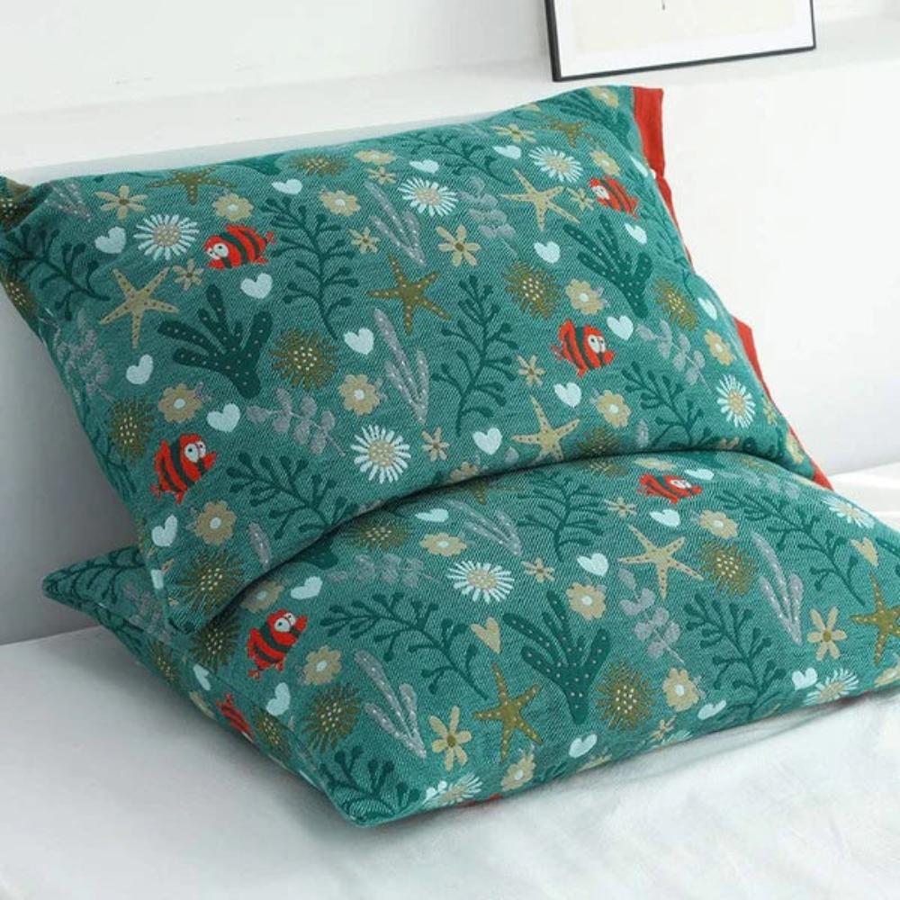 Luxurious Cotton Pillowcases with Reversible Floral Design