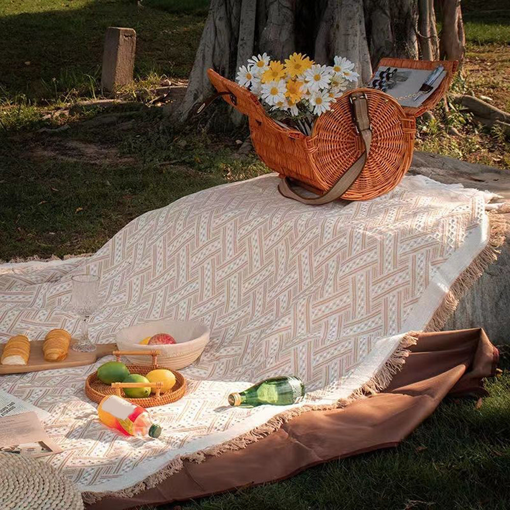 Stylish and Comfortable Outdoor Gear for Adventurous Activities