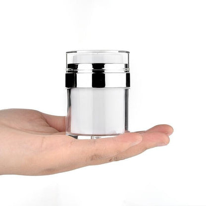 Travel-Ready Skincare Organizer – Keeps Your Products Fresh and Clean