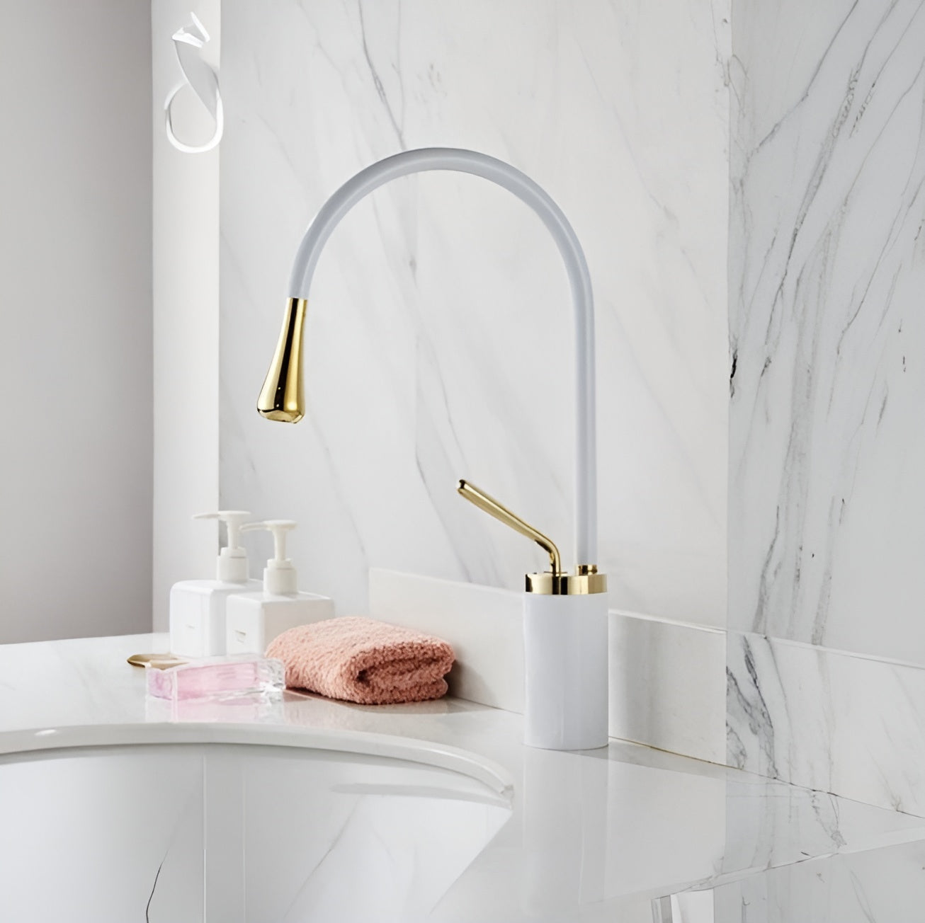 Effortless 360° Faucet Control for a Drip-Free Lifestyle