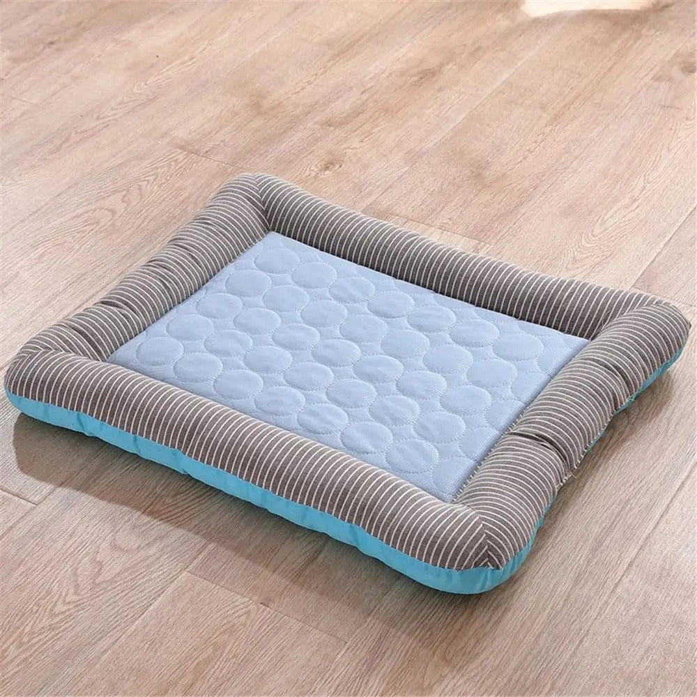 Cooling Pet Bed for Summer Comfort – CoolPaws Relaxmat