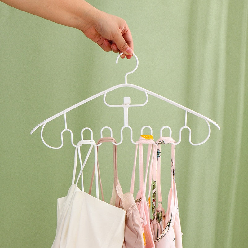 Space Saver Closet Hangers with Stylish Design