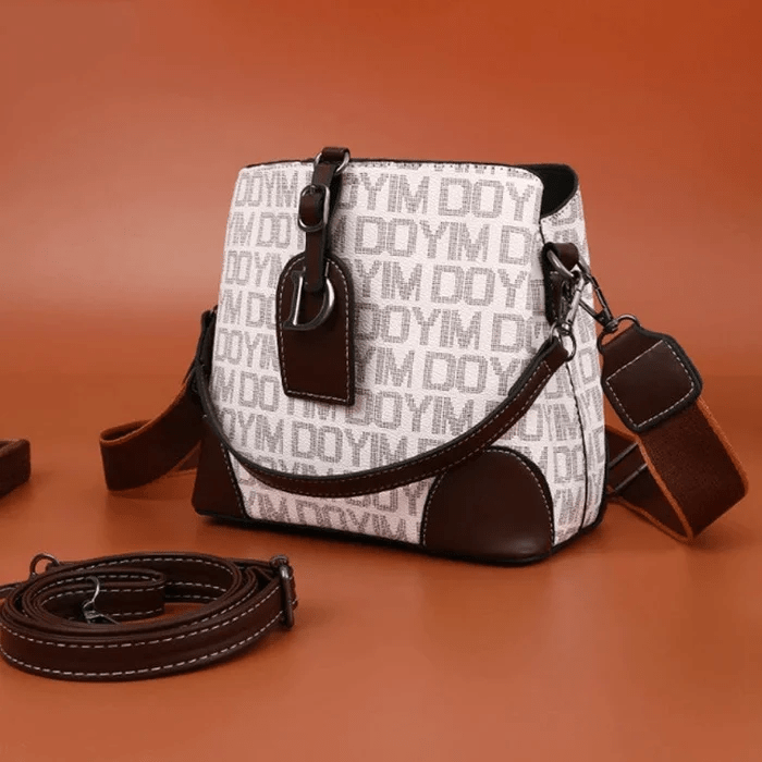 Elegant Leather Shoulder Bag – Stylish Design