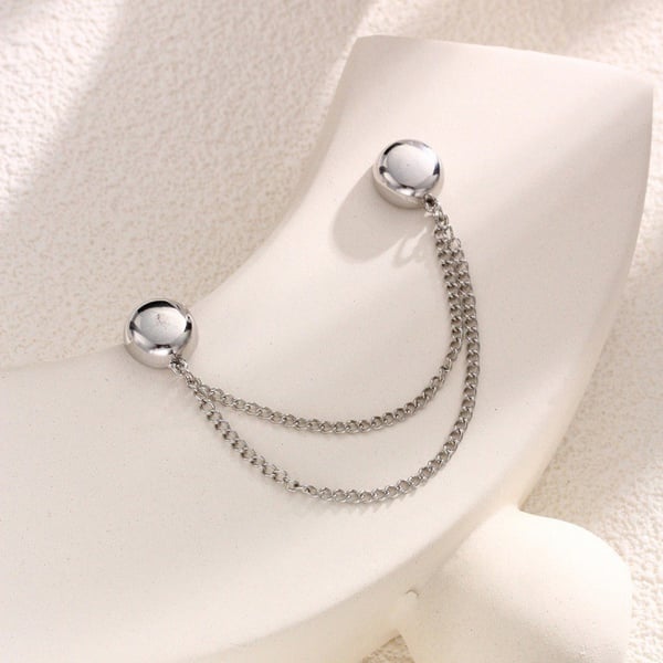 Get 2 Free | Stylish Magnetic Clip for Outfit Styling [Last Day Sale]