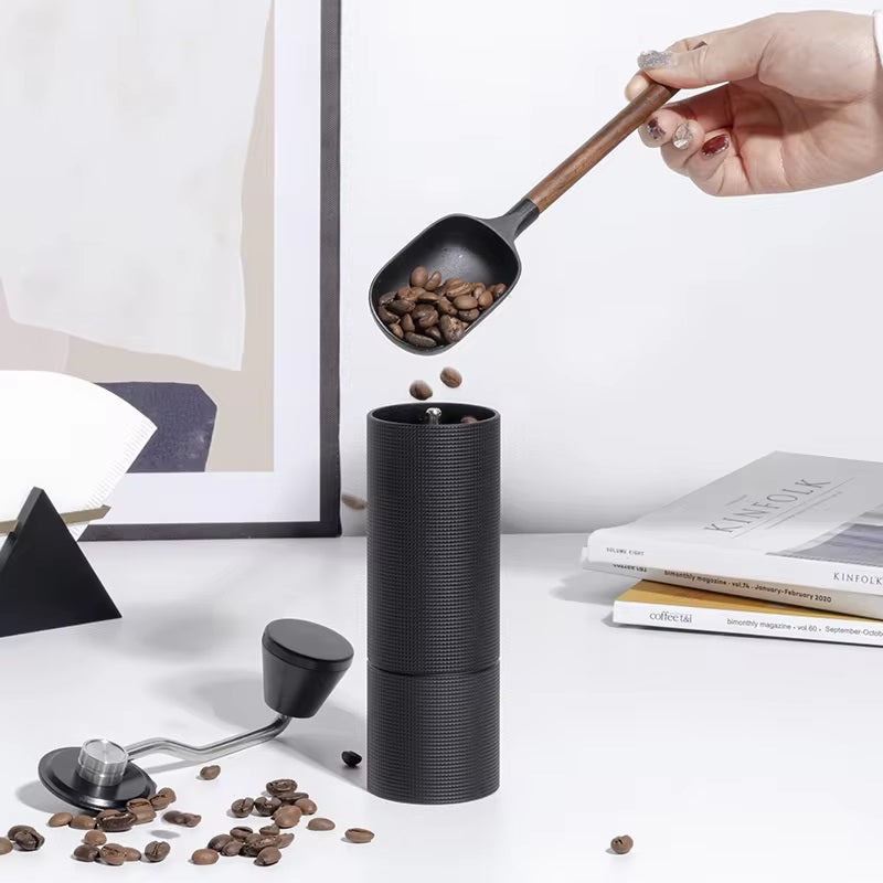 Manual Coffee Grinder for Ideal Brewing - High-Quality Design