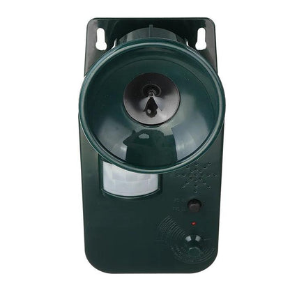 Outdoor Ultrasonic Animal Repeller for 5000sqft Protection