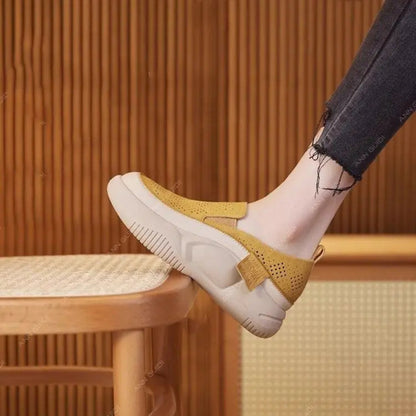 Retro Platform Sneakers for Women - Casual Slip-On Loafers