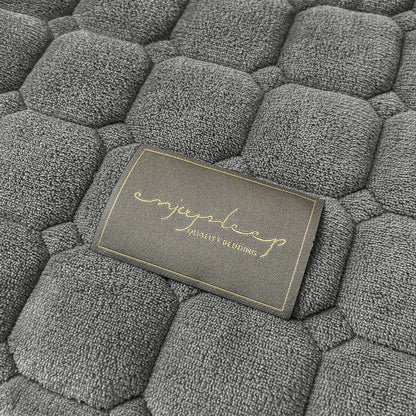 Soft and Elegant Bedspread with Modern Square Pattern