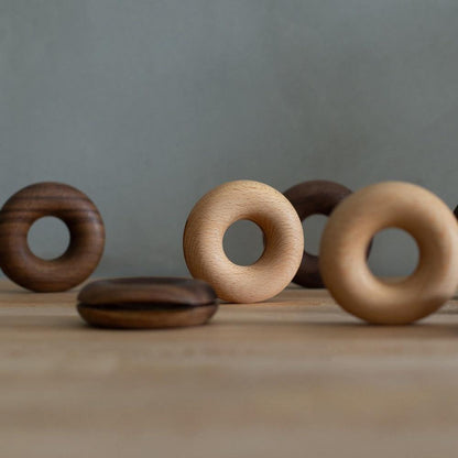 Wooden Clips to Keep Snacks Fresh in Vintage Style