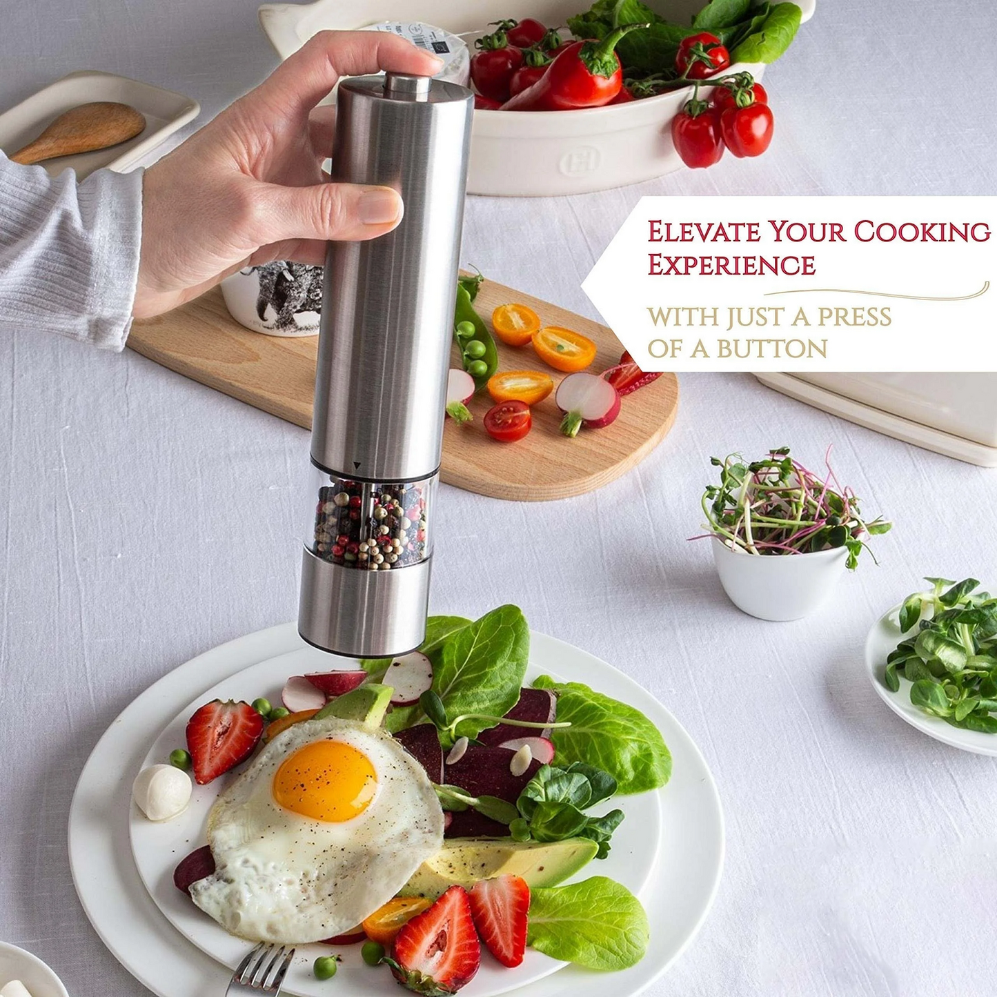 Set of Electric Grinders for Salt and Pepper