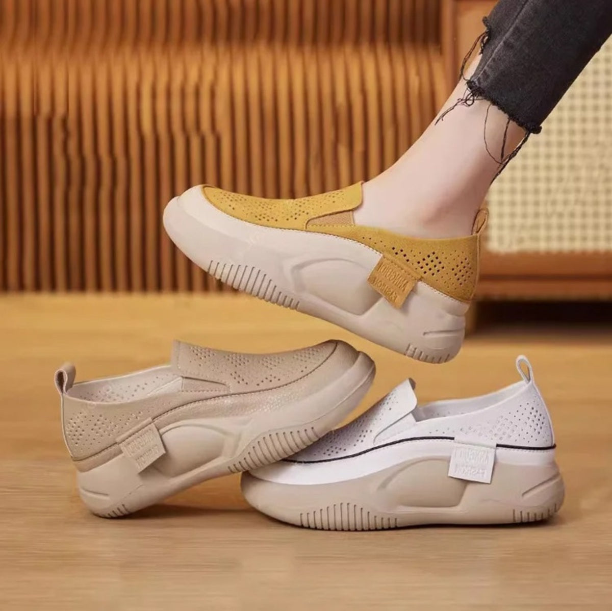 Retro Platform Sneakers for Women - Casual Slip-On Loafers