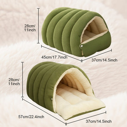 Plush Fleece Pet Retreat with Cozy Hood Design