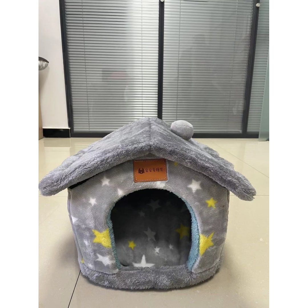 Plush Indoor Pet Retreat with Removable Cushion