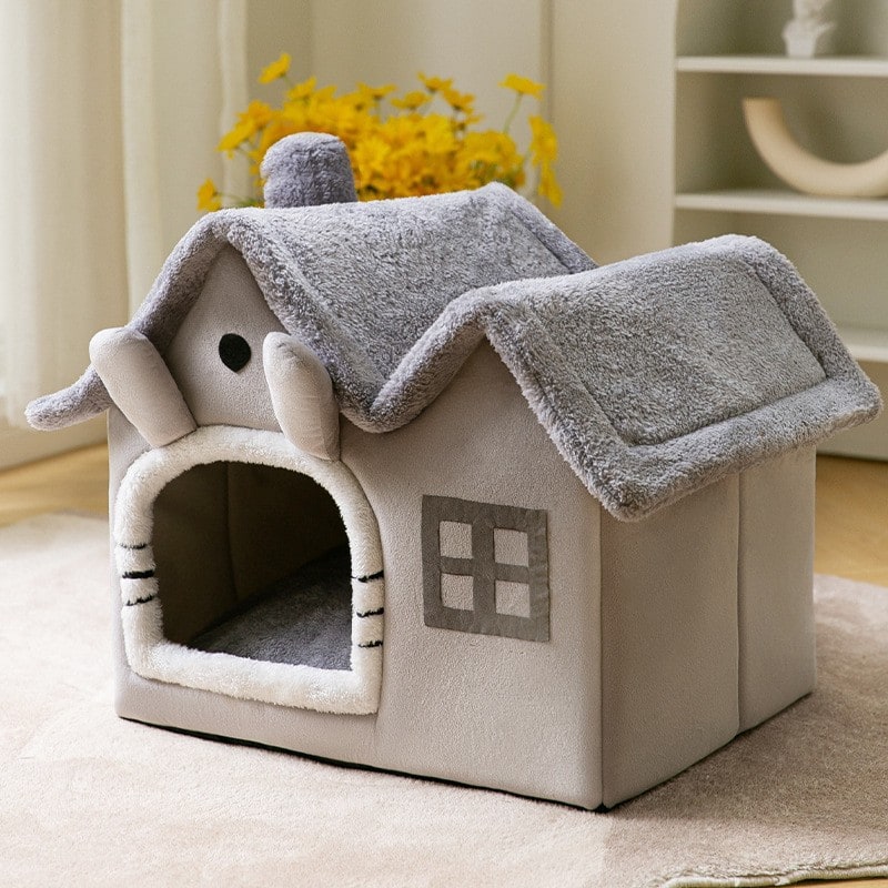 Plush Indoor Pet Retreat with Removable Cushion