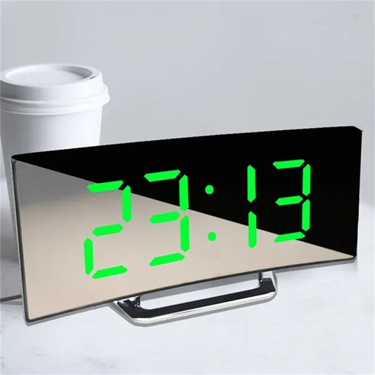 Digital Alarm Clock with Curved Display – Compact Modern Timepiece