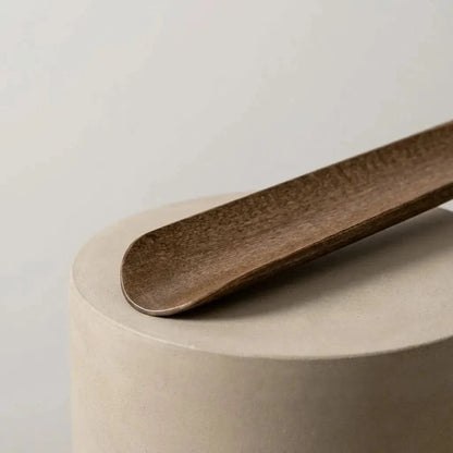 Magnetic Wooden Shoe Horn for Easy Footwear Access