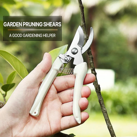 Effortless Cutting Tools for a Pristine Garden - Set of 2