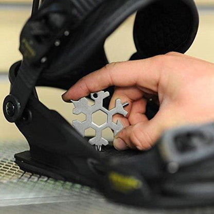 MultiTool Pro | 18-in-1 Compact Utility Keychain