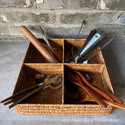 Seagrass Drawer Organizer with 4 Dividers for Your Kitchen