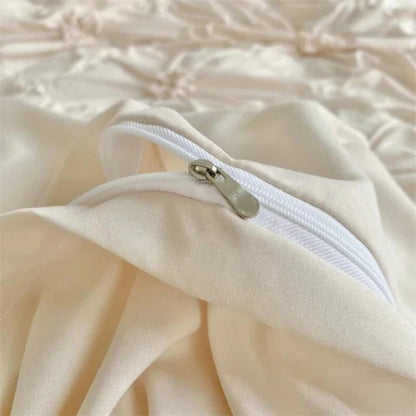 Textured Duvet Cover Set with Elegant Ruffle Accents - Full Size