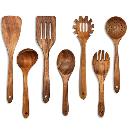 7-Piece Kitchen Utensil Set in Wood for Cooking and Pans