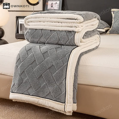 Lightweight Cozy Throw Blanket for Soft Warmth and Comfort