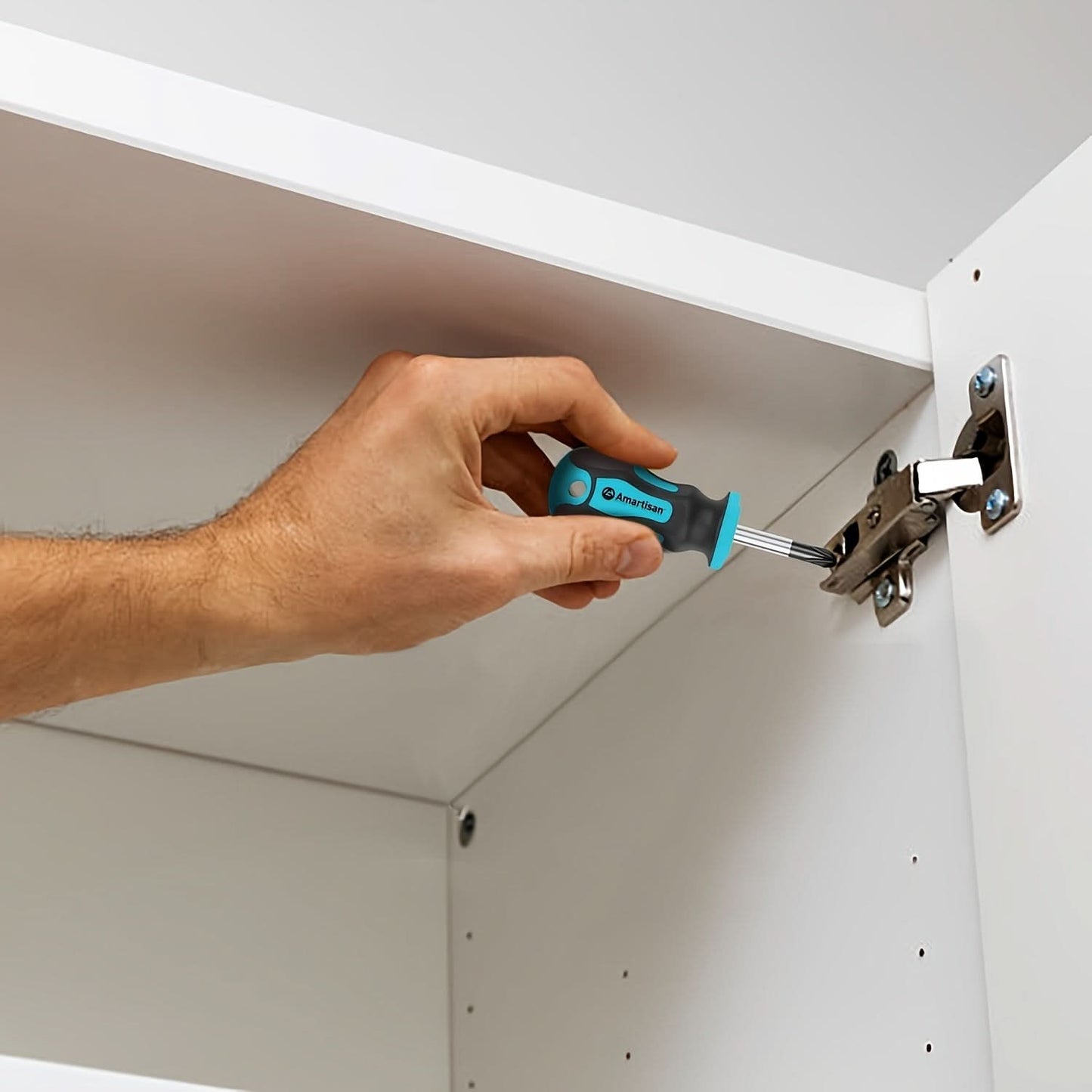Magnetic Tool Set with Screwdrivers