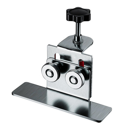 Effortless Installation of Flawless Cabinet Doors Without Damage