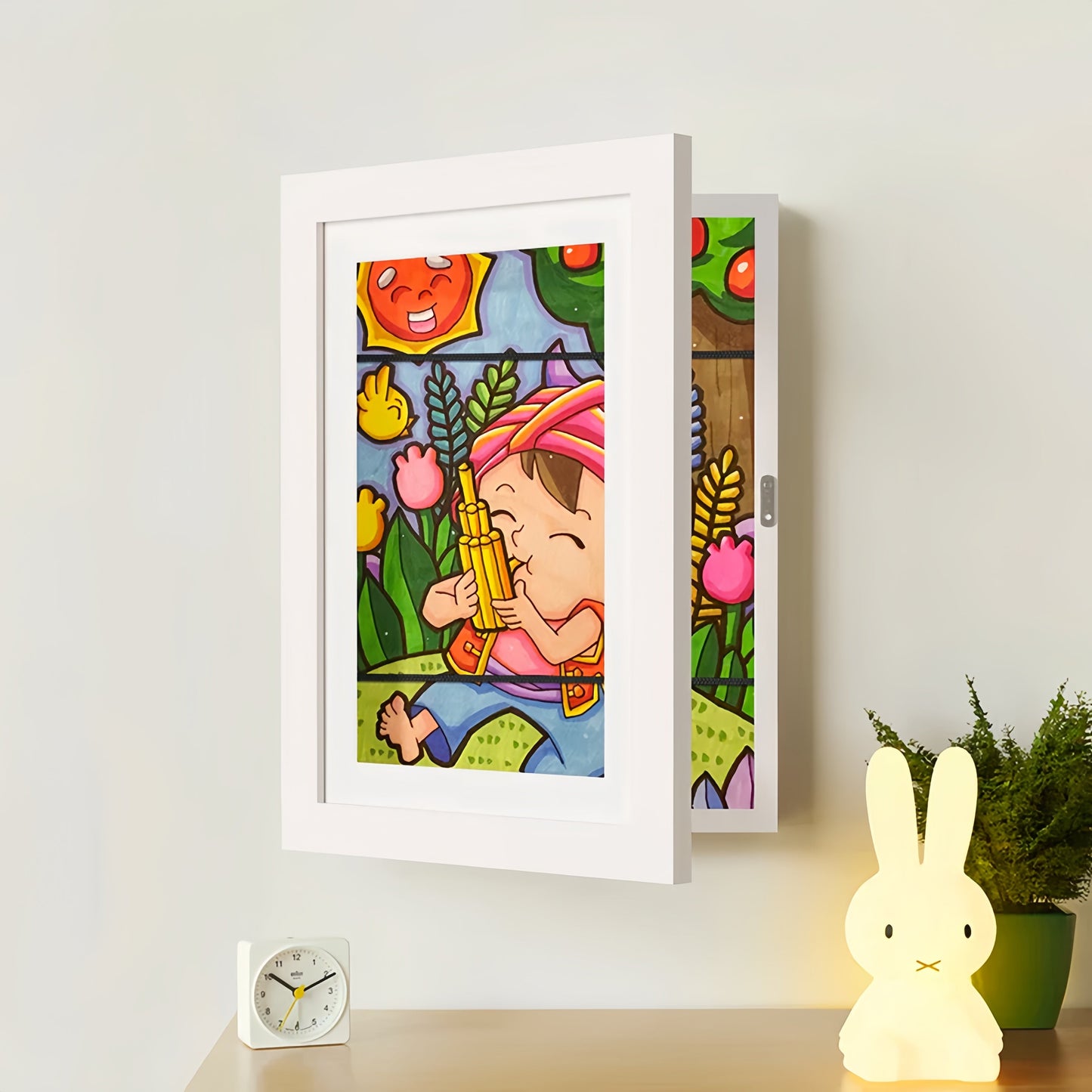 MemoryFrame™ – Cherish Every Masterpiece and Childhood Memory