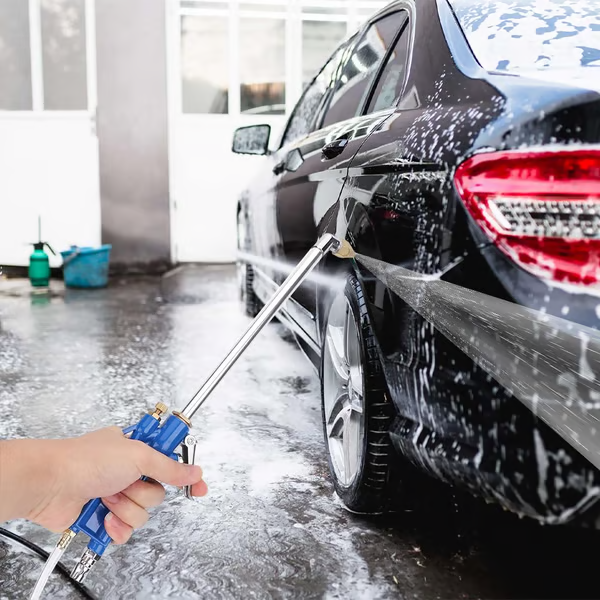 Effortlessly Remove Stubborn Dirt from Tight Spaces