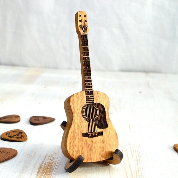Custom Oak Wood Guitar Pick Holder with Display Stand