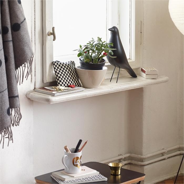 Vintage-style Bird Figurine Taalita for Home Decor