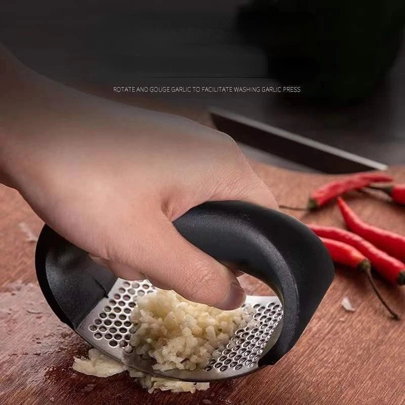 Stainless Steel Mincer for Garlic and Vegetables – Easy to Use