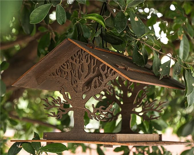 Effortlessly Attract Colorful Birds to Your Garden with Feather Nest