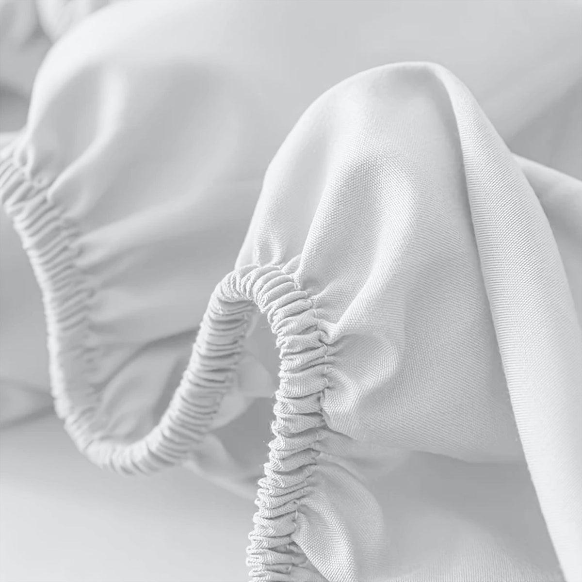 Ultra Comfort Deep Fitted Sheet – Effortless Elegance for Every Season