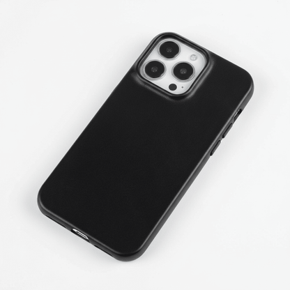 Shockproof Protective Cover for iPhone 13-16 - Oil Wax Finish Leather Case