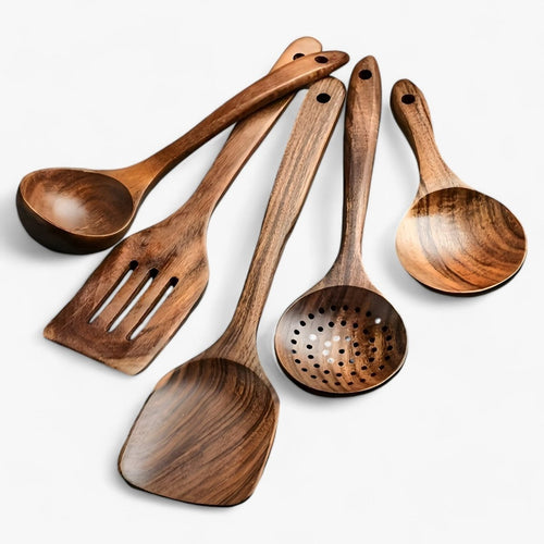 11-Piece Kitchen Utensil Set Made of Wood