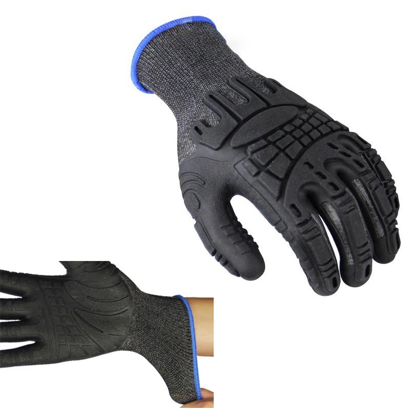 Mechanical Gloves - Effective Protection Against Crushing Injuries