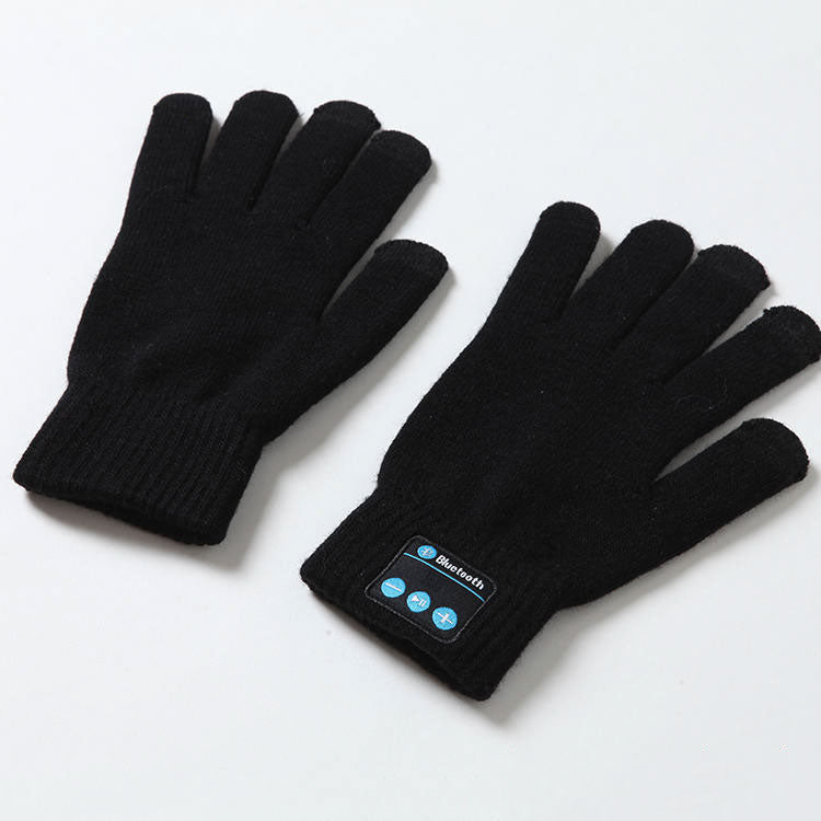Hands-Free Winter Gloves – Stay Warm and Talk Comfortably