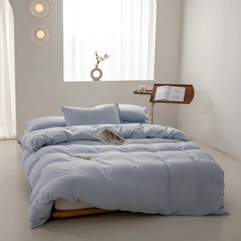 Classic Bedding Set with Quilt Cover