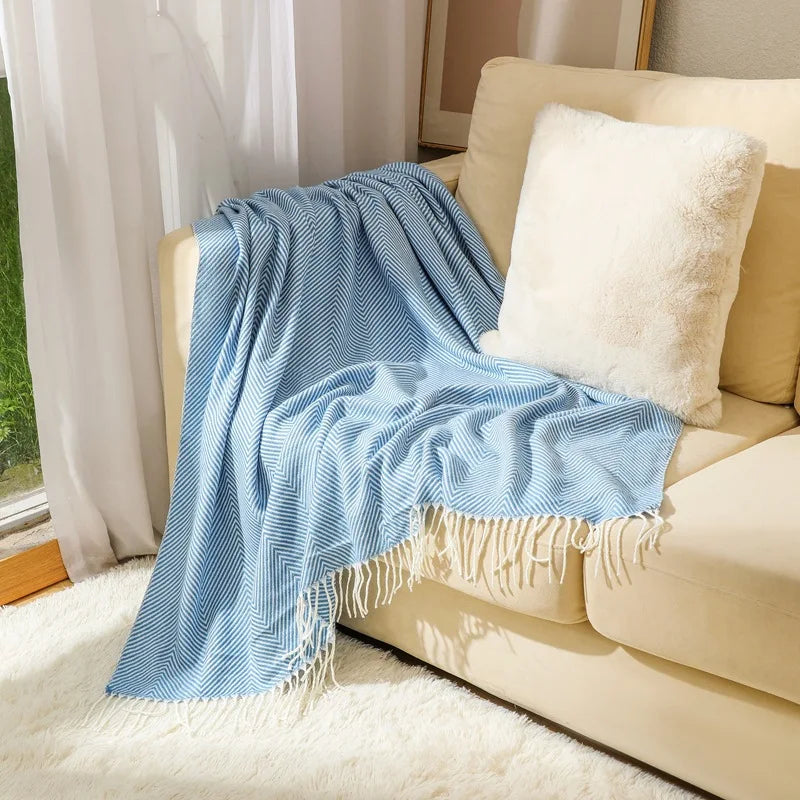 Luxurious Cotton Herringbone Throw Blanket with Fringe