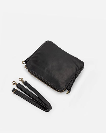 Sleek Leather Crossbody Bag for Everyday Essentials