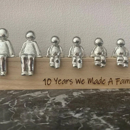 Decorative Family Statue of Connection – Harmony Image Design
