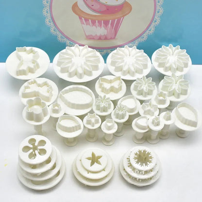 33-Piece Fondant Cutter Set for 3D Cookie and Cake Decoration Tools