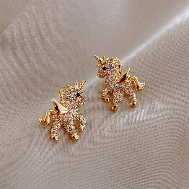 Unicorn Design Earrings with Cubic Zirconia – Unique Style