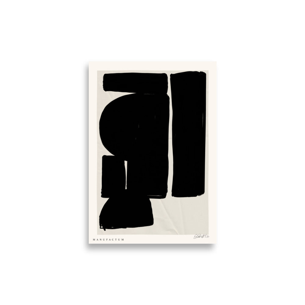 Block 04 in Black - Stylish and Versatile Design